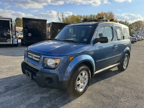 Another view of 2007 HONDA ELEMENT EX for sale in Camby, IN at Mr. Care Auto