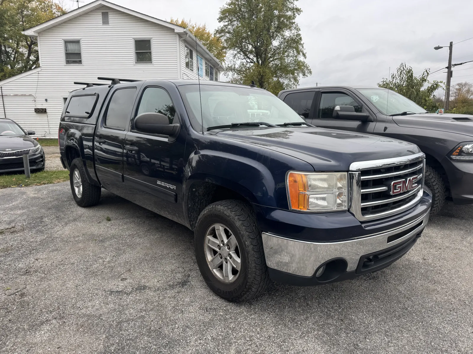 2012 GMC Sierra 1500 SLE's photo