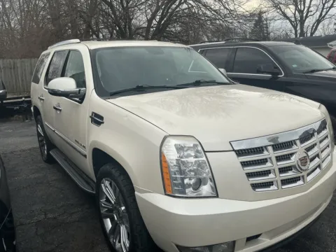 Photos of 2010 CADILLAC ESCALADE LUXURY for sale in Camby, IN at Mr. Care Auto