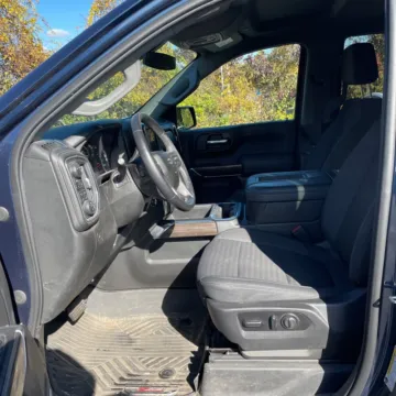 More photos of 2021 CHEVROLET SILVERADO 1500 RST at Mr. Care Auto, IN