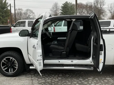 More photos of 2013 CHEVROLET SILVERADO 1500 LT at Mr. Care Auto, IN