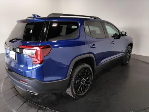 More photos of 2023 GMC Acadia SLE at Clement Supercenter, MO