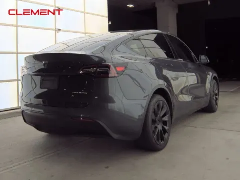 More photos of 2021 Tesla Model Y Long Range at Clement Supercenter, MO