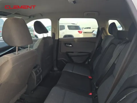 More photos of 2023 Nissan Rogue SV at Clement Supercenter, MO