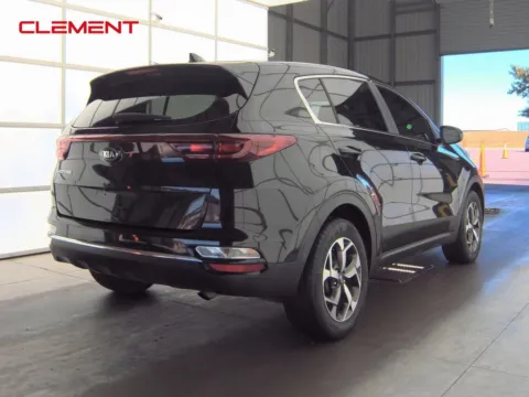 More photos of 2022 Kia Sportage LX at Clement Supercenter, MO