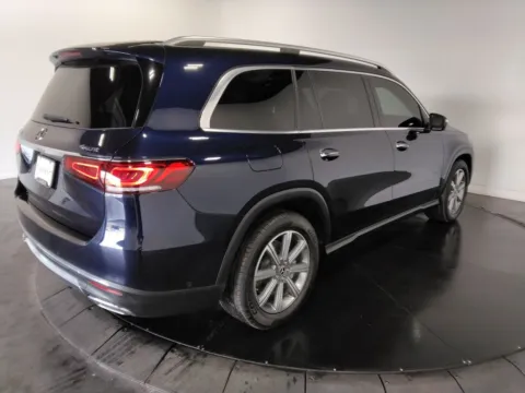 More photos of 2022 Mercedes-Benz GLS 450 at Clement Supercenter, MO