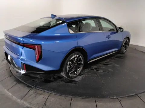 More photos of 2025 Kia K4 GT-Line at Clement Supercenter, MO
