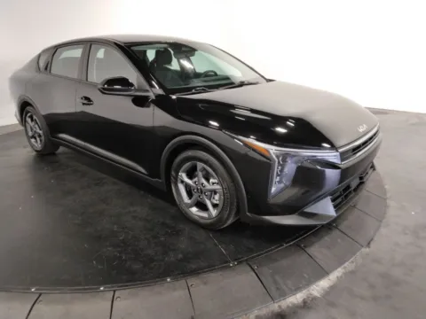 More photos of 2025 Kia K4 LXS at Clement Supercenter, MO