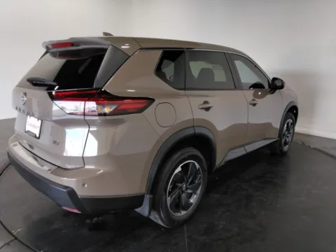 More photos of 2024 Nissan Rogue SV at Clement Supercenter, MO