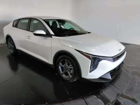 More photos of 2025 Kia K4 LXS at Clement Supercenter, MO