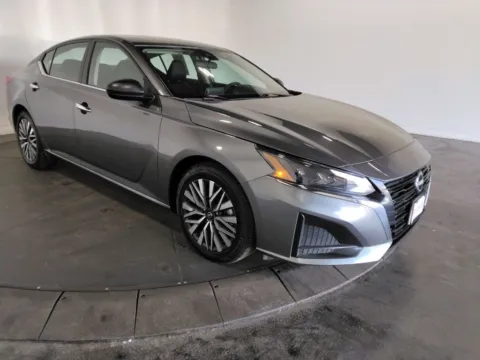 More photos of 2024 Nissan Altima 2.5 SV at Clement Supercenter, MO