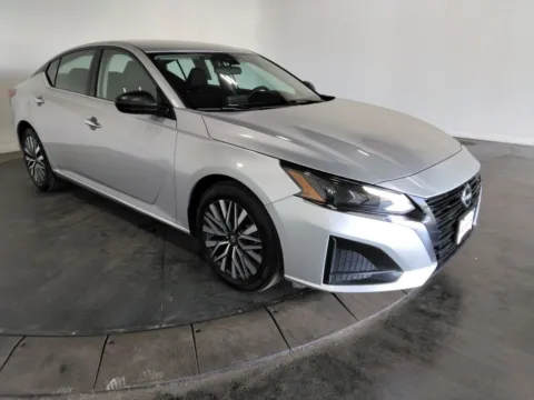 More photos of 2024 Nissan Altima 2.5 SV at Clement Supercenter, MO