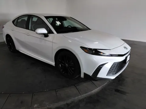 More photos of 2025 Toyota Camry SE at Clement Supercenter, MO