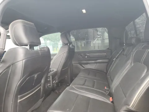 More photos of 2022 Ram 1500 Limited at Clement Supercenter, MO