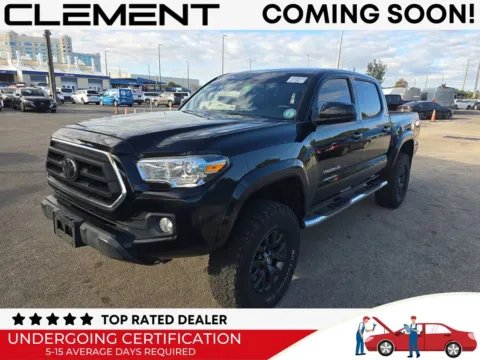 Black 2021 Toyota Tacoma SR5 for sale in St. Charles, MO