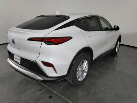 More photos of 2025 Buick Envista Preferred at Clement Supercenter, MO