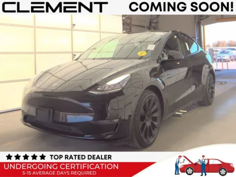 Black 2022 Tesla Model Y Long Range for sale in St. Charles, MO