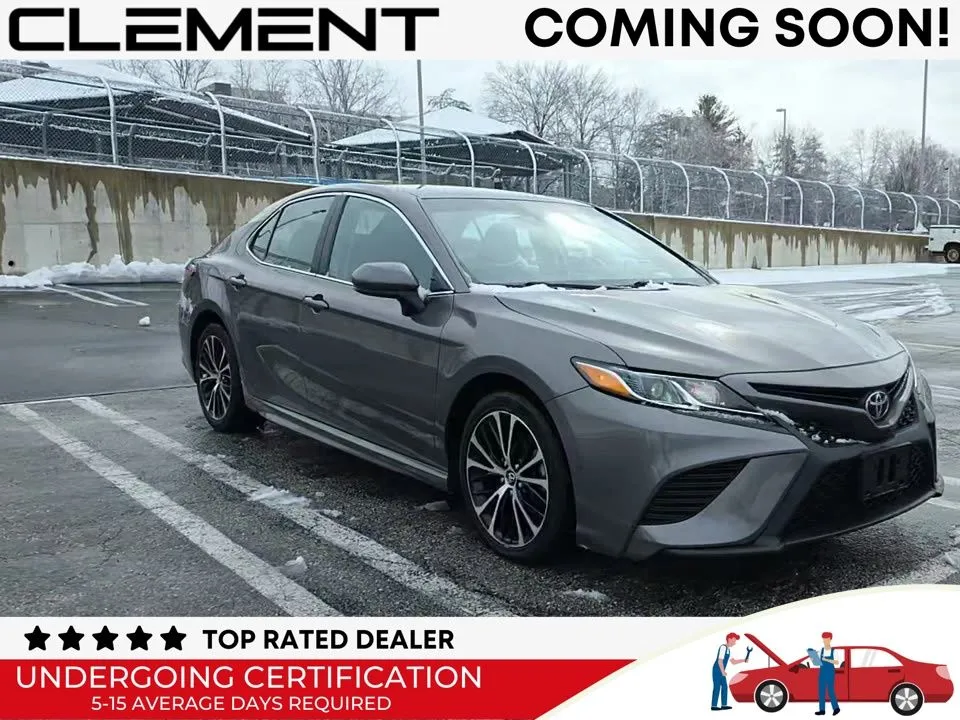 Gray 2020 Toyota Camry SE for sale in St. Charles, MO