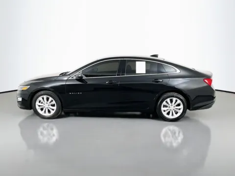 More photos of 2024 Chevrolet Malibu LT at Clement Supercenter, MO