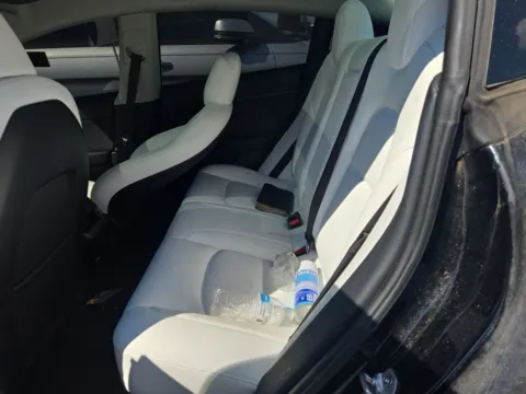 More photos of 2023 Tesla Model 3 at Clement Supercenter, MO