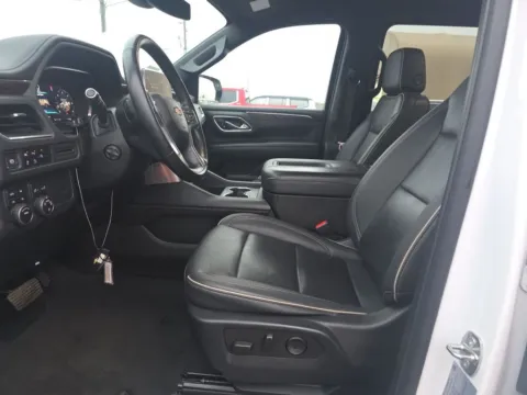 Another view of 2023 Chevrolet Suburban Premier for sale in St. Charles, MO at Clement Supercenter