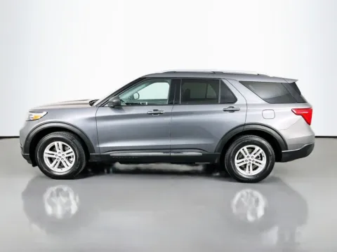 More photos of 2022 Ford Explorer XLT at Clement Supercenter, MO