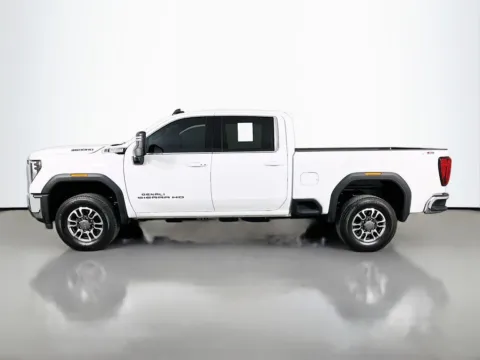 More photos of 2025 GMC Sierra 3500HD SLE at Clement Supercenter, MO
