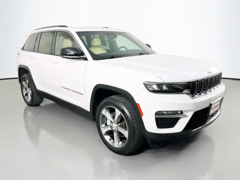 More photos of 2023 Jeep Grand Cherokee Limited at Clement Supercenter, MO