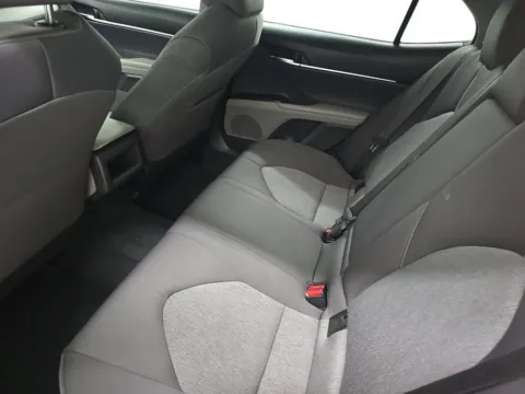 More photos of 2022 Toyota Camry LE at Clement Supercenter, MO