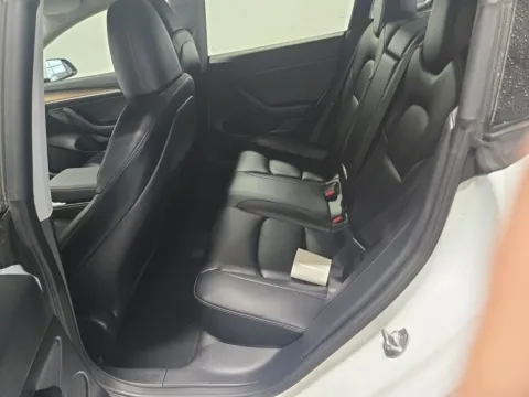 More photos of 2023 Tesla Model 3 at Clement Supercenter, MO