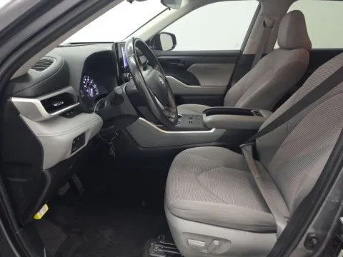 Another view of 2023 Toyota Highlander LE for sale in St. Charles, MO at Clement Supercenter