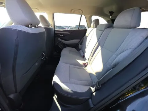 More photos of 2022 Subaru Outback Premium at Clement Supercenter, MO