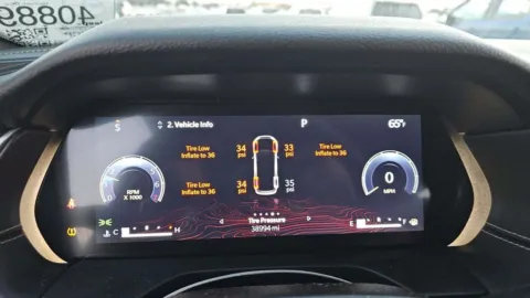 Another view of 2023 Jeep Grand Cherokee L Altitude for sale in St. Charles, MO at Clement Supercenter