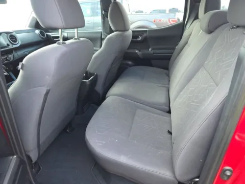 More photos of 2018 Toyota Tacoma TRD Off-Road at Clement Supercenter, MO