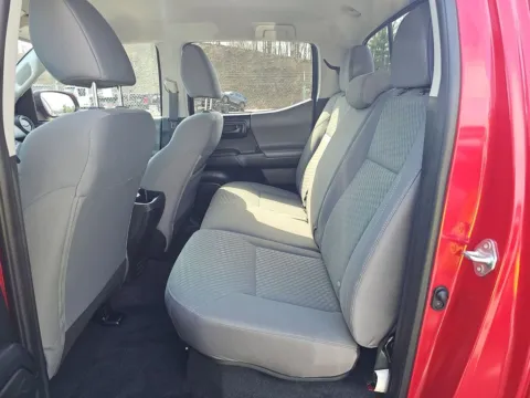 More photos of 2021 Toyota Tacoma SR at Clement Supercenter, MO