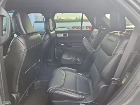 More photos of 2023 Ford Explorer ST at Clement Supercenter, MO