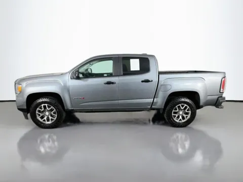 More photos of 2022 GMC Canyon AT4 w/Cloth at Clement Supercenter, MO