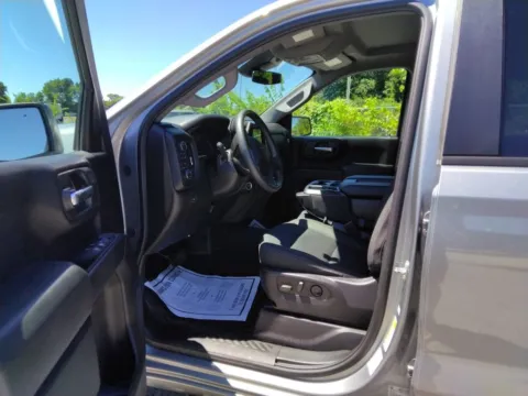 More photos of 2024 Chevrolet Silverado 1500 Custom at Clement Supercenter, MO