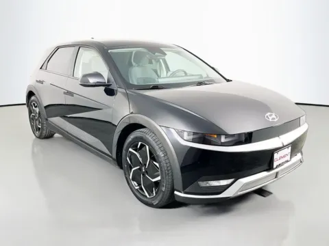 More photos of 2023 Hyundai IONIQ 5 SE at Clement Supercenter, MO