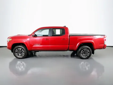 More photos of 2021 Toyota Tacoma TRD Sport at Clement Supercenter, MO