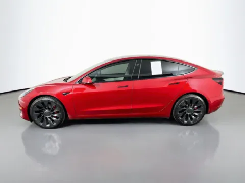 More photos of 2021 Tesla Model 3 Performance at Clement Supercenter, MO