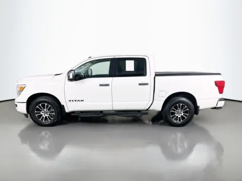 More photos of 2021 Nissan Titan SV at Clement Supercenter, MO