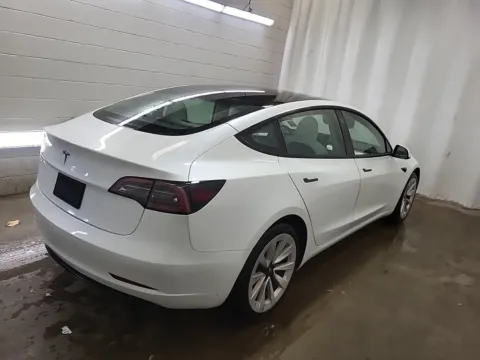 More photos of 2023 Tesla Model 3 at Clement Supercenter, MO