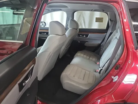 More photos of 2021 Honda CR-V EX at Clement Supercenter, MO