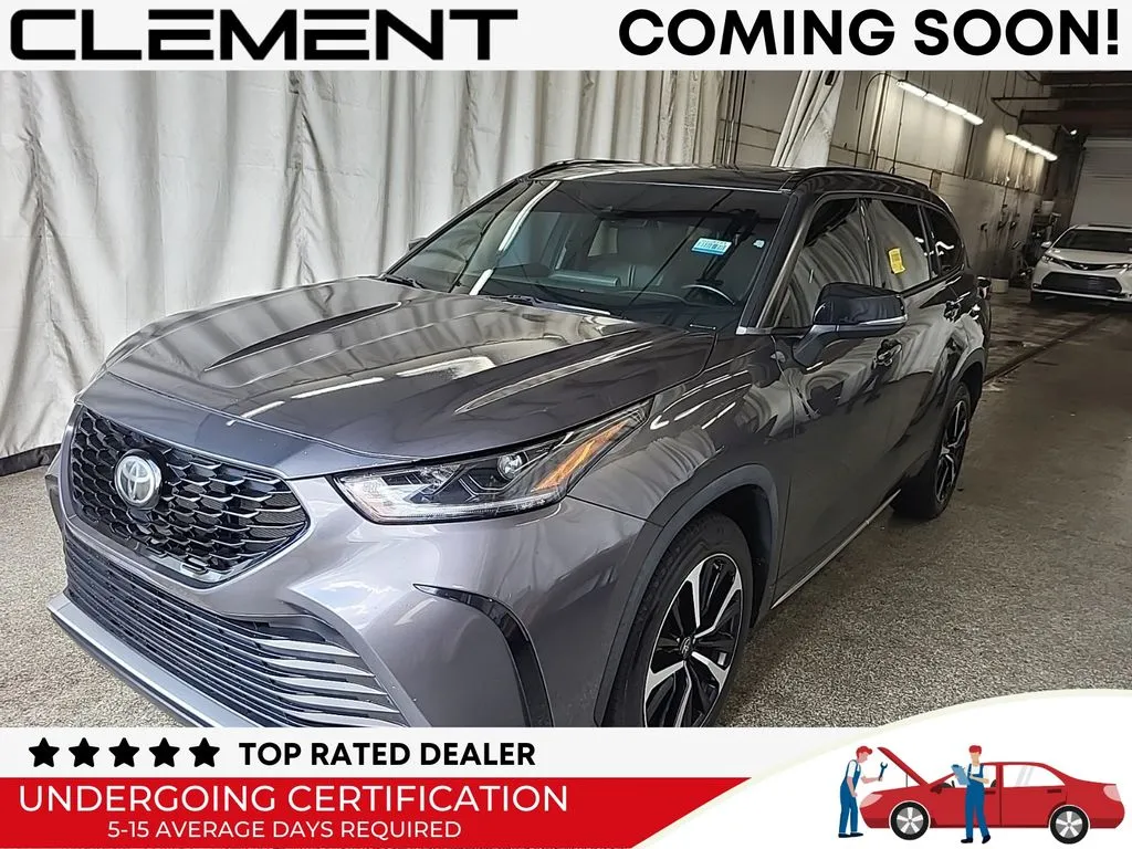 Gray 2021 Toyota Highlander XSE for sale in St. Charles, MO