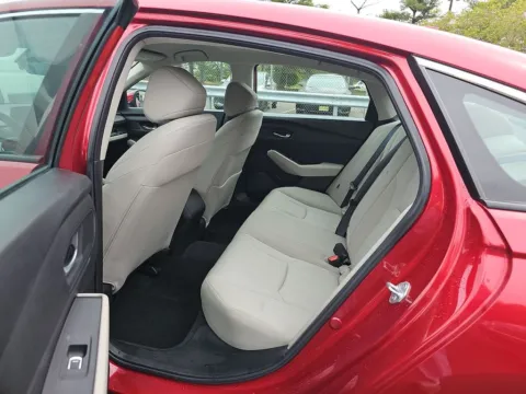More photos of 2023 Honda Accord LX at Clement Supercenter, MO