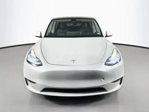 Photos of 2022 Tesla Model Y Long Range for sale in St. Charles, MO at Clement Supercenter