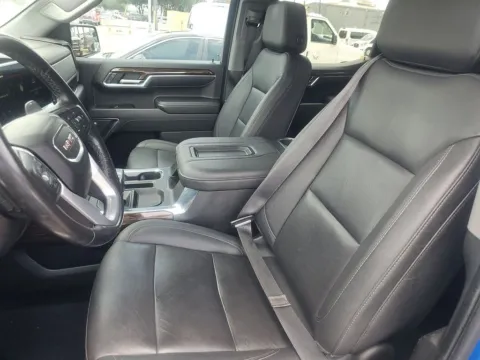 Another view of 2022 GMC Sierra 1500 Elevation for sale in St. Charles, MO at Clement Supercenter