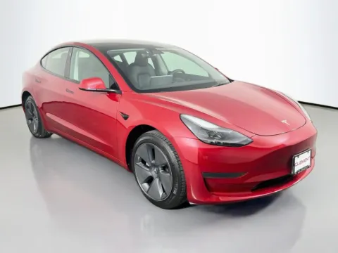 More photos of 2023 Tesla Model 3 at Clement Supercenter, MO