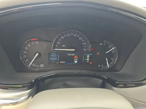 Photos of 2019 Cadillac XT5 Luxury for sale in St. Charles, MO at Clement Supercenter